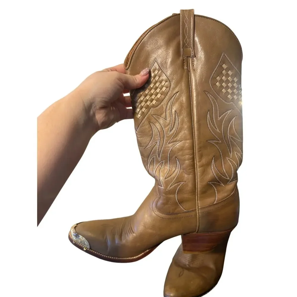 Boot - Picture 1 of 1